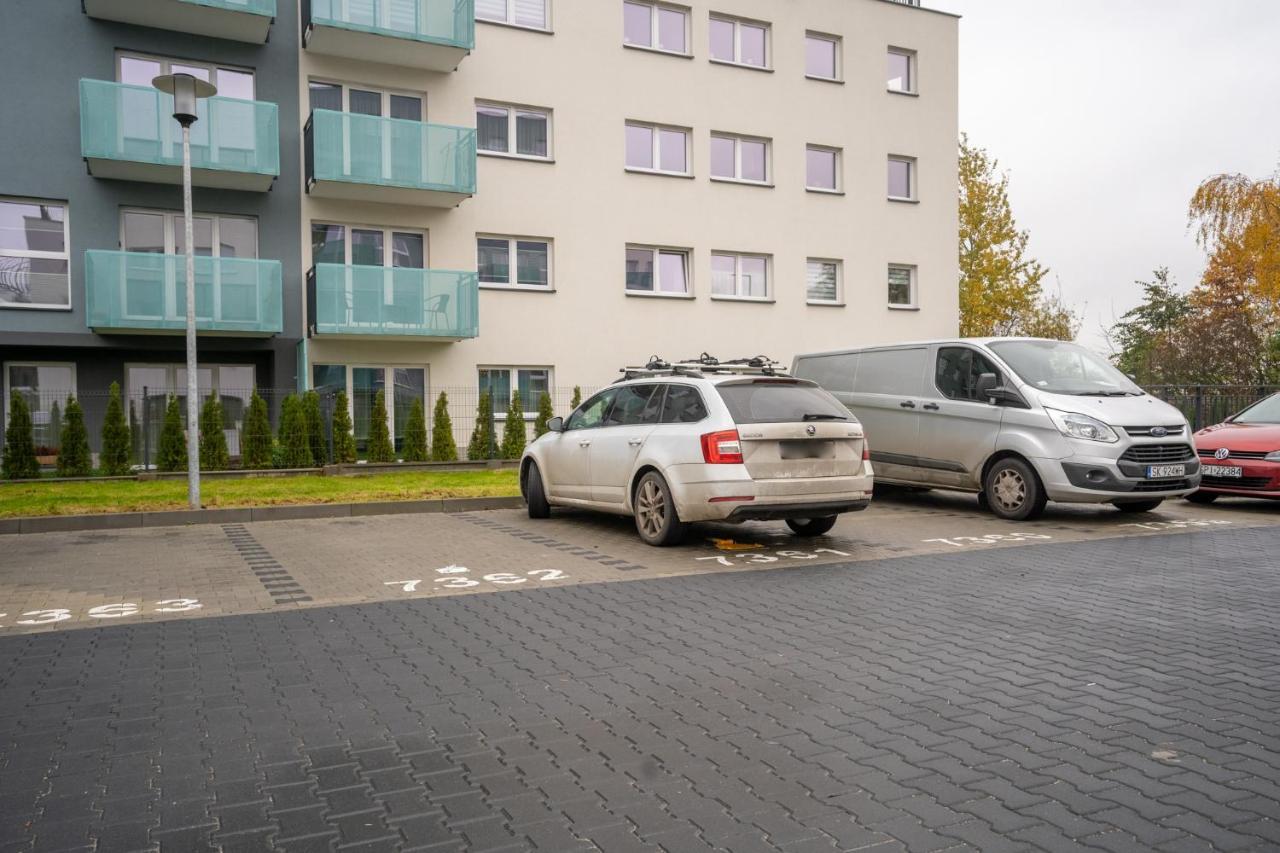 Apartament Destino Gliwice - Nowe Osiedle, Parking, Klimatyzacja ภายนอก รูปภาพ